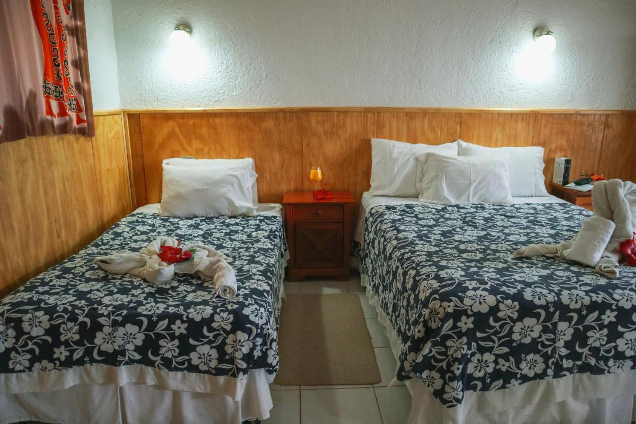 Cabanas Mana Nui Inn Анґа-Роа Екстер'єр фото